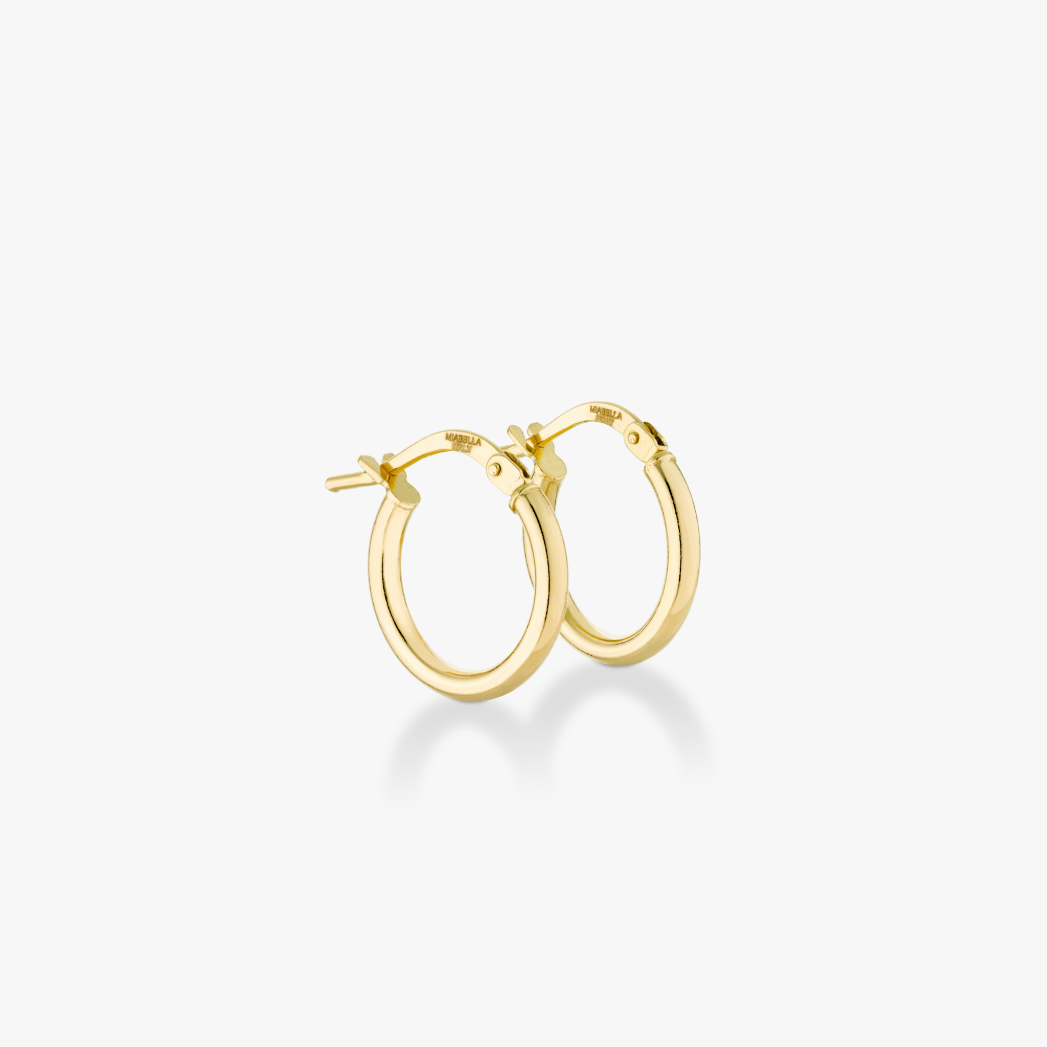 Round Hoop Lightweight Earrings in 18Kt Gold Plated Sterling Silver, 15mm