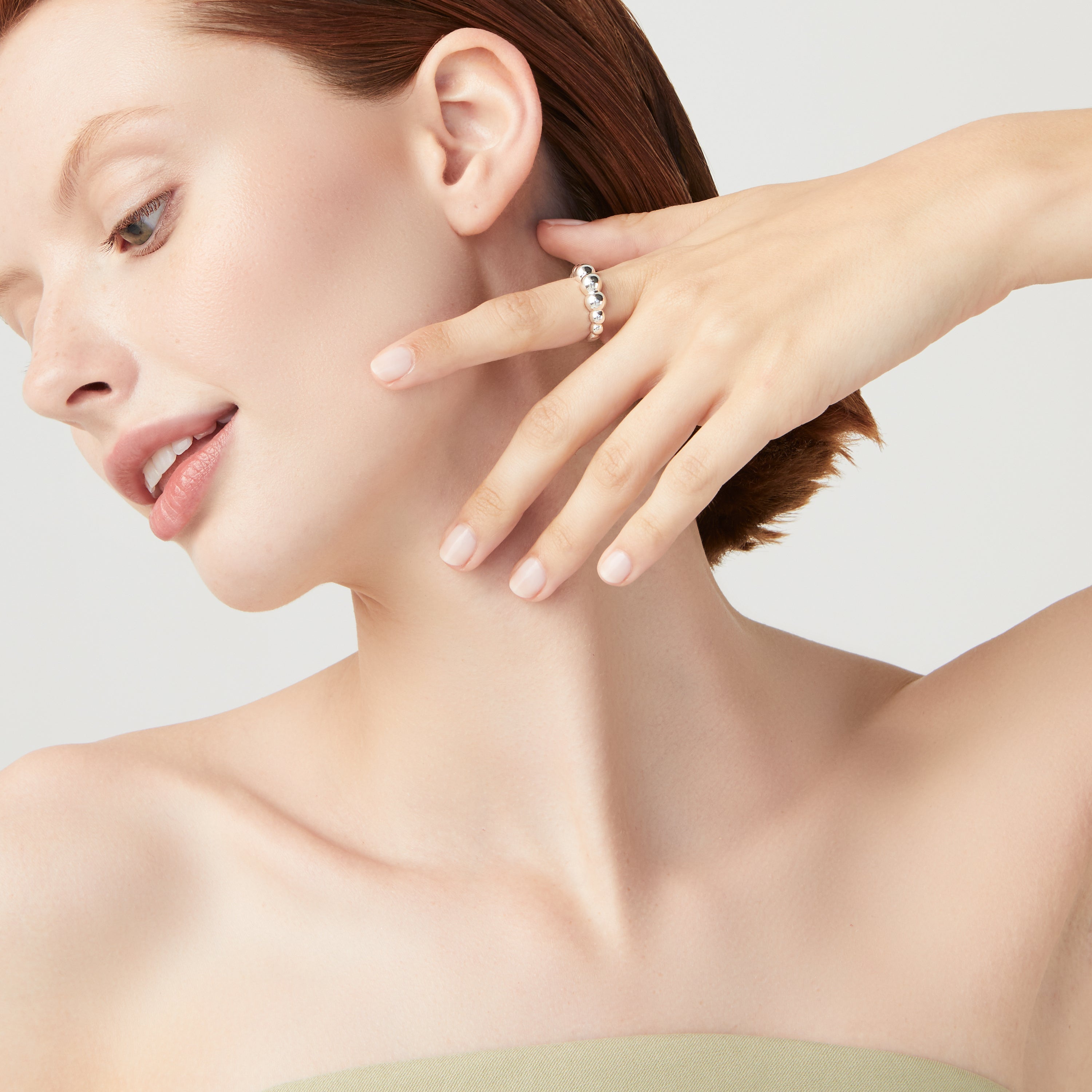 Graduated Bead Ring in Sterling Silver