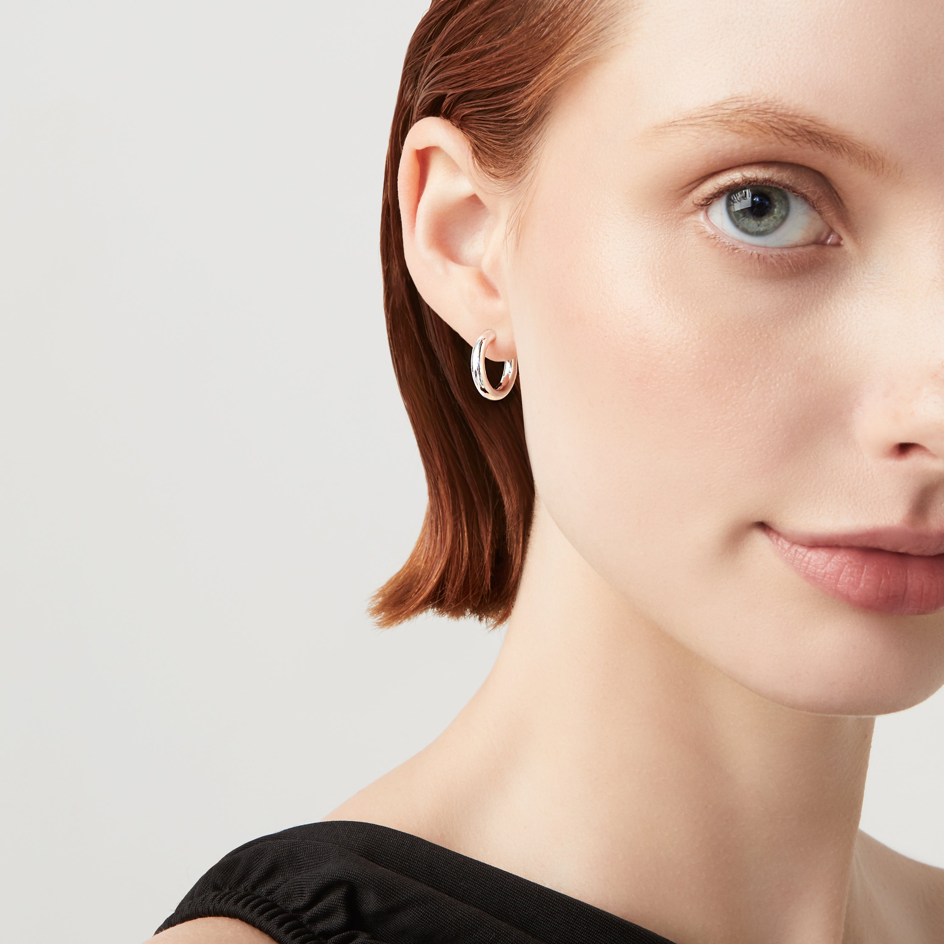 Lightweight Hoop Earrings in Sterling Silver, 16mm diameter